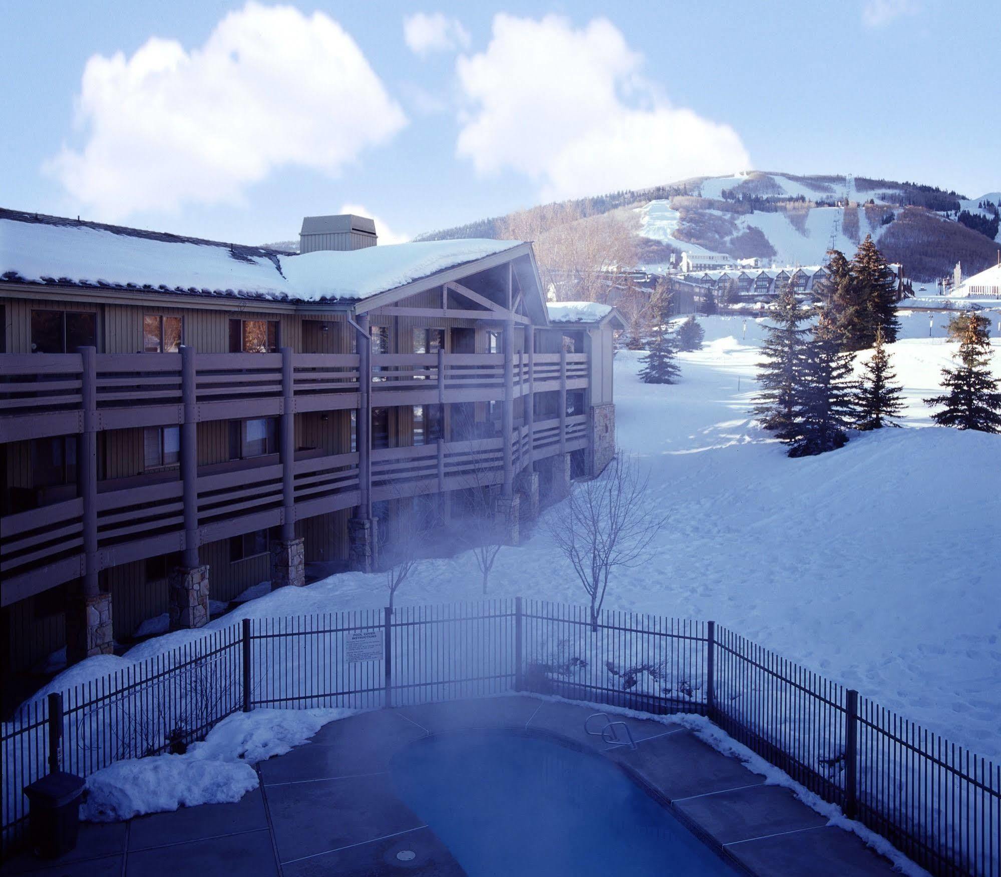 All Seasons Condominiums Парк-Сити Экстерьер фото