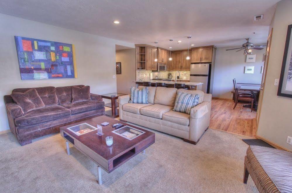 All Seasons Condominiums Парк-Сити Экстерьер фото